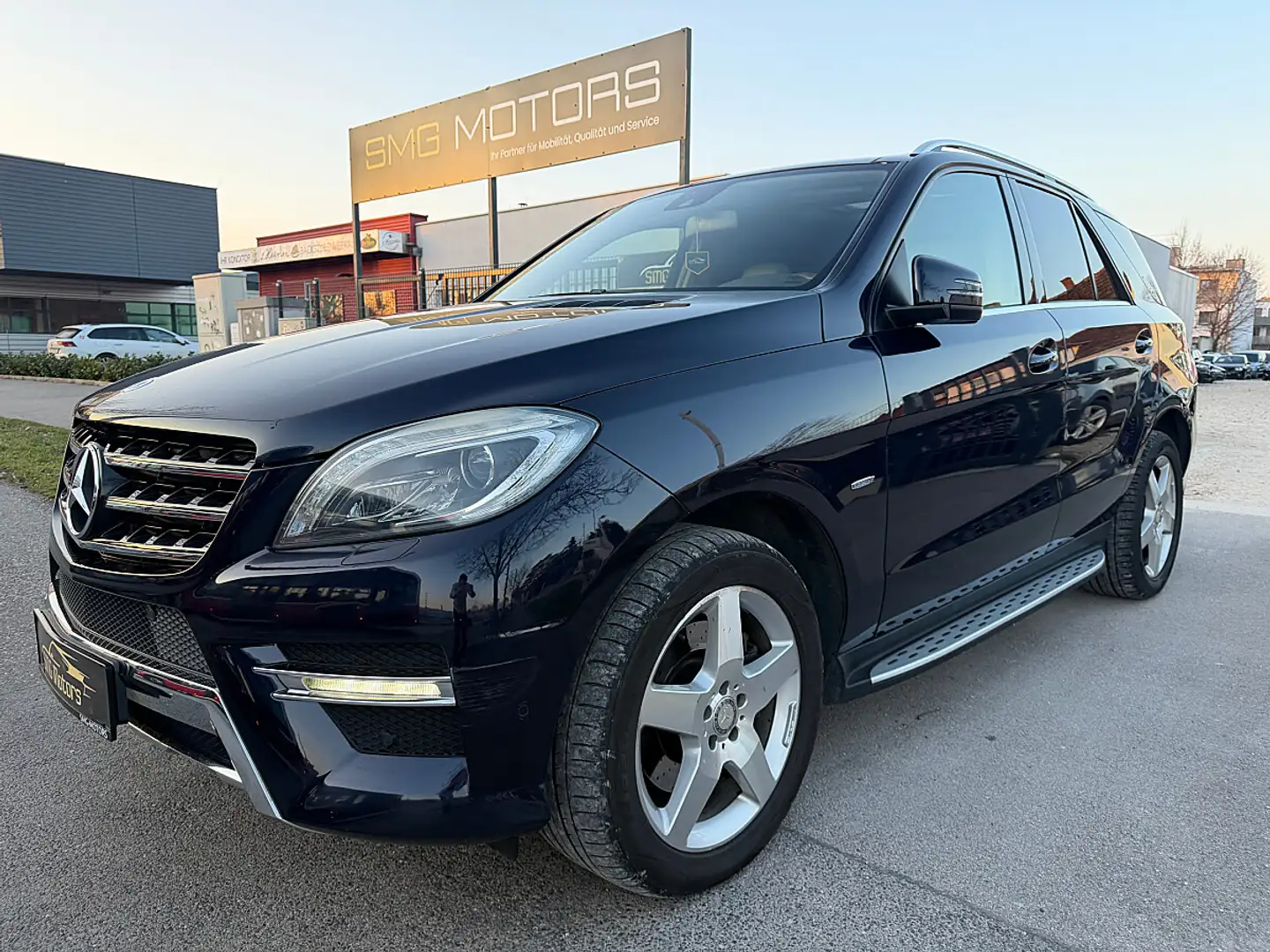 Mercedes-Benz ML 350 BlueTEC 4MATIC Aut. DPF VOLL VOLL VOLL Blau - 1