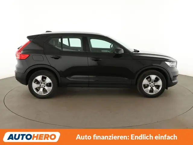 Volvo XC40 view 7
