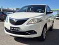 Lancia Ypsilon 0.9 TwinAir Metano Ecochic Platinum Bianco - thumbnail 2