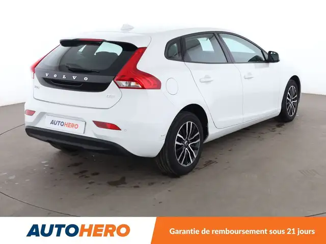 Volvo V40 view 6