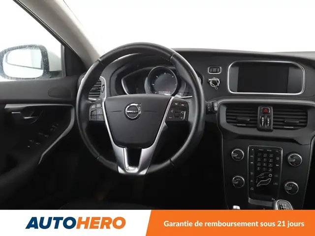 Volvo V40 view 13