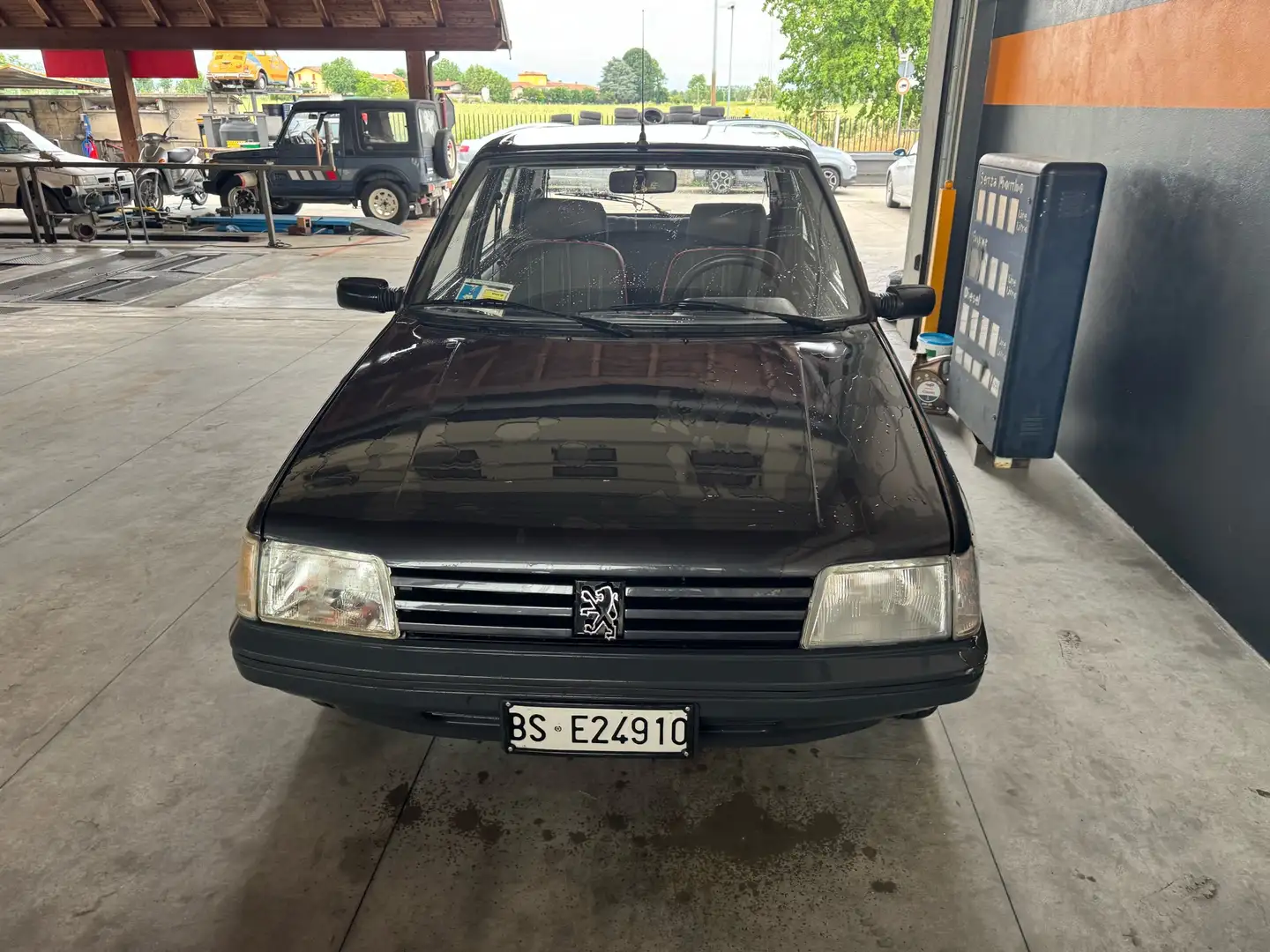 Peugeot 205 5p 1.1 GR 5m - 1
