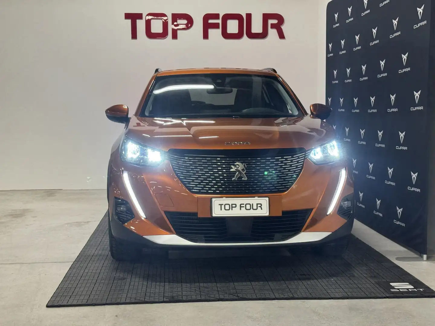 Peugeot 2008 PureTech 100 S&S Allure - 2