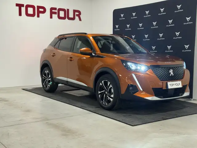 Peugeot 2008 PureTech 100 S&S Allure