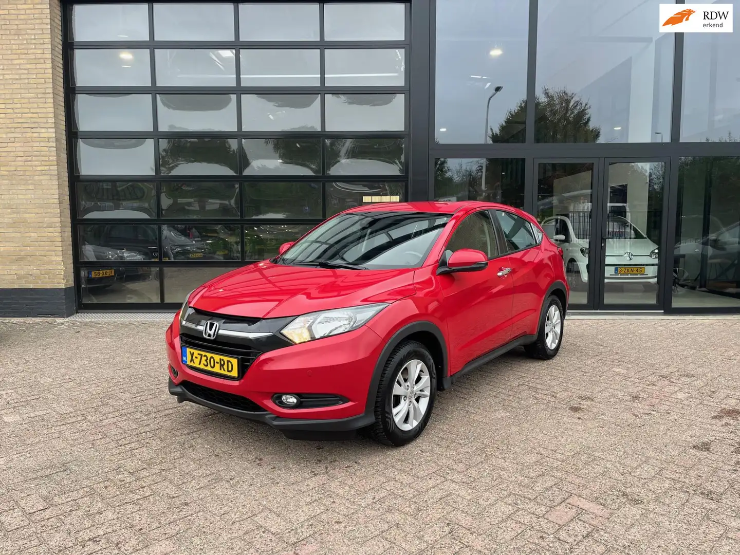 Honda HR-V 1.5 i-VTEC Elegance, Navi, Leer, Trekhaak Rouge - 1