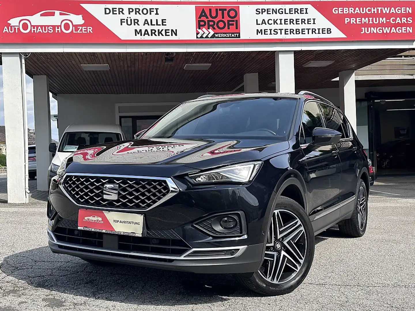 SEAT Tarraco 2,0 TSI ACT Xcellence 4Drive DSG *7-Sitzer, AHK... Schwarz - 1