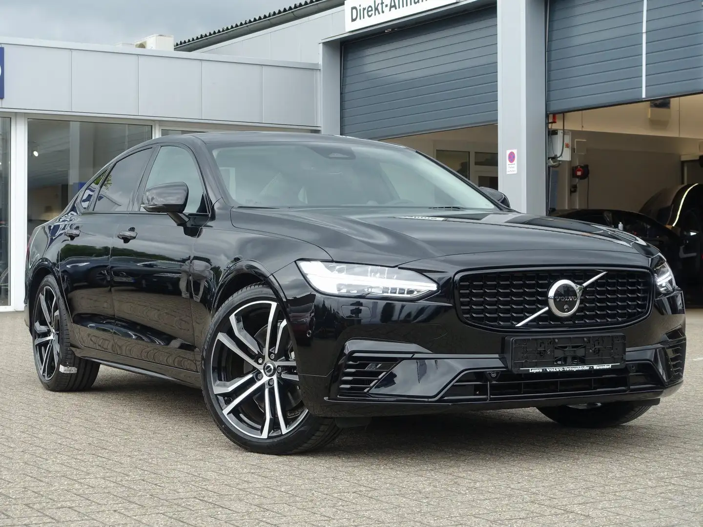 Volvo S90 Recharge Ultimate T8 AWD B&W/HUD/SHD/360° Noir - 2