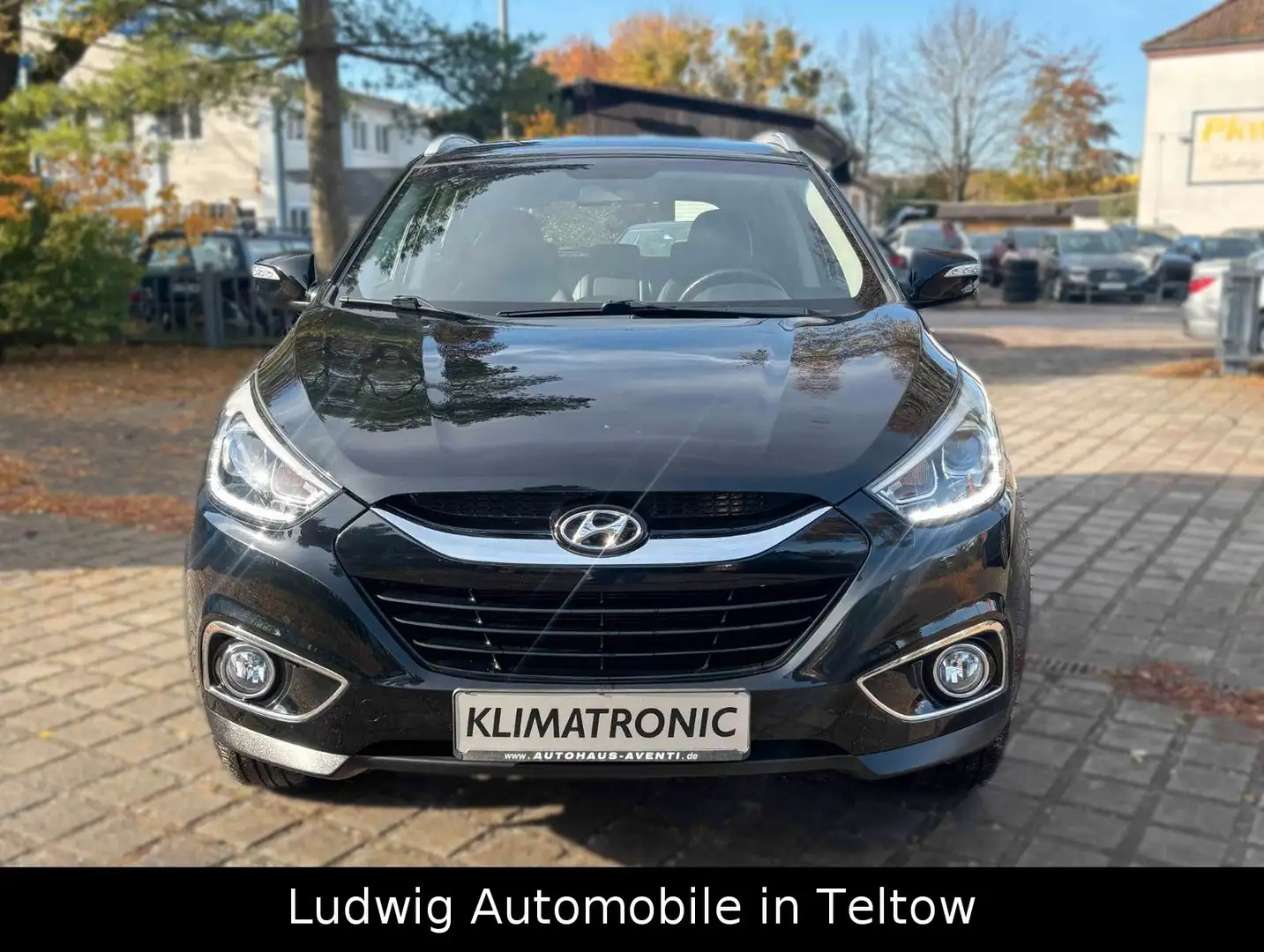 Hyundai iX35 FIFA World Cup Edition 2WD*6-GANG Noir - 2