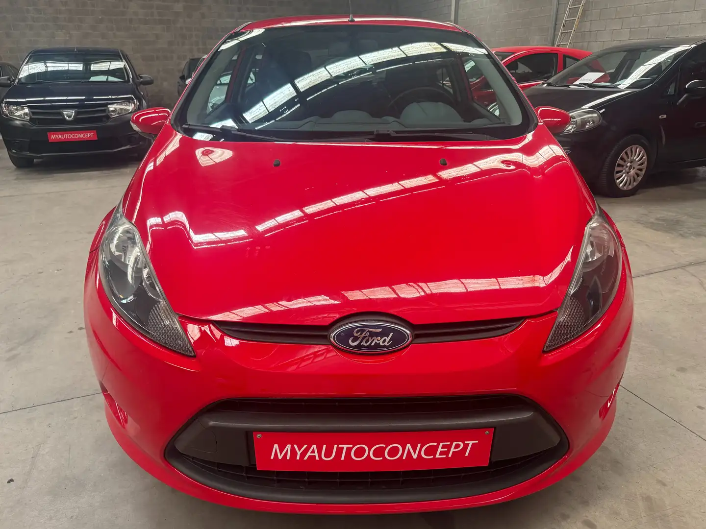 Ford Fiesta Fiesta 1.6 TDCi Econetic DPF Rood - 2