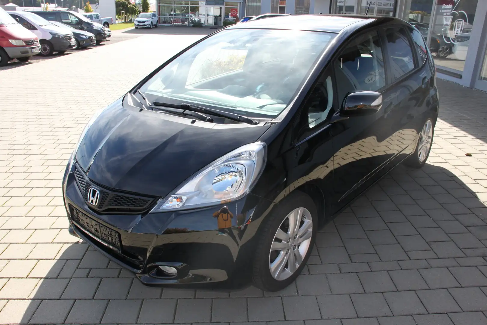Honda Jazz 1.4 Comfort Plus Schwarz - 1