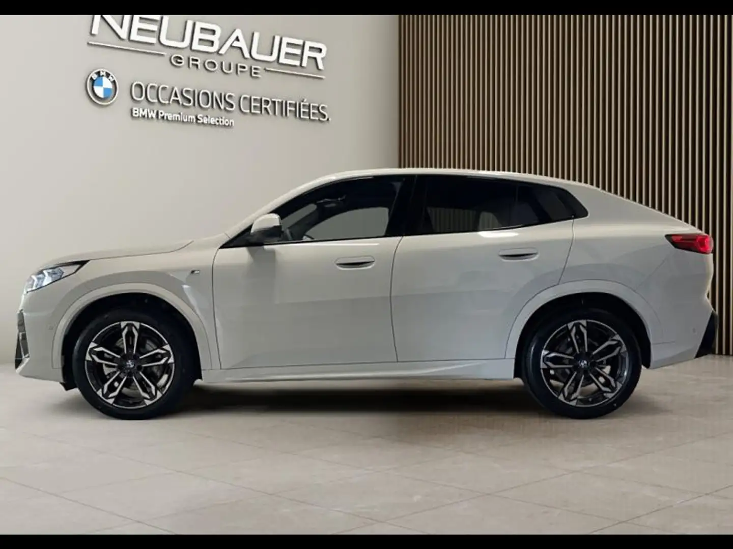BMW X2 sDrive20iA 170ch M Sport DKG7 Blanc - 2