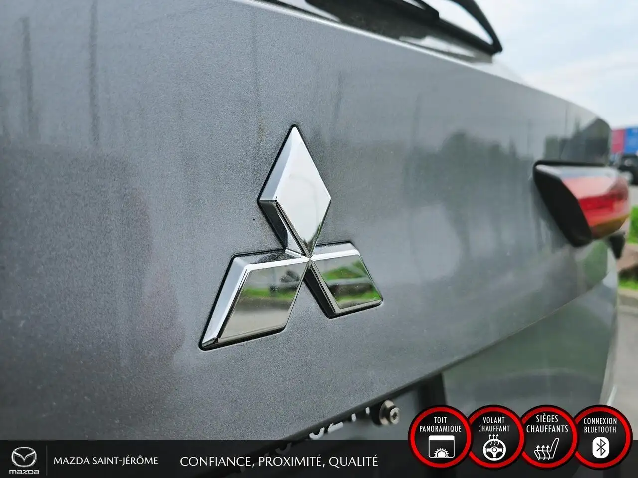 Mitsubishi Outlander снимка Mitsubishi Outlander
