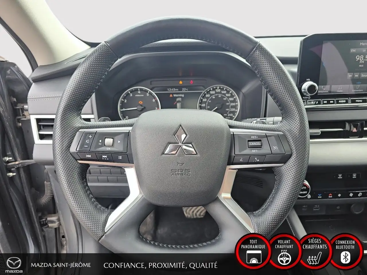 Mitsubishi Outlander снимка Mitsubishi Outlander