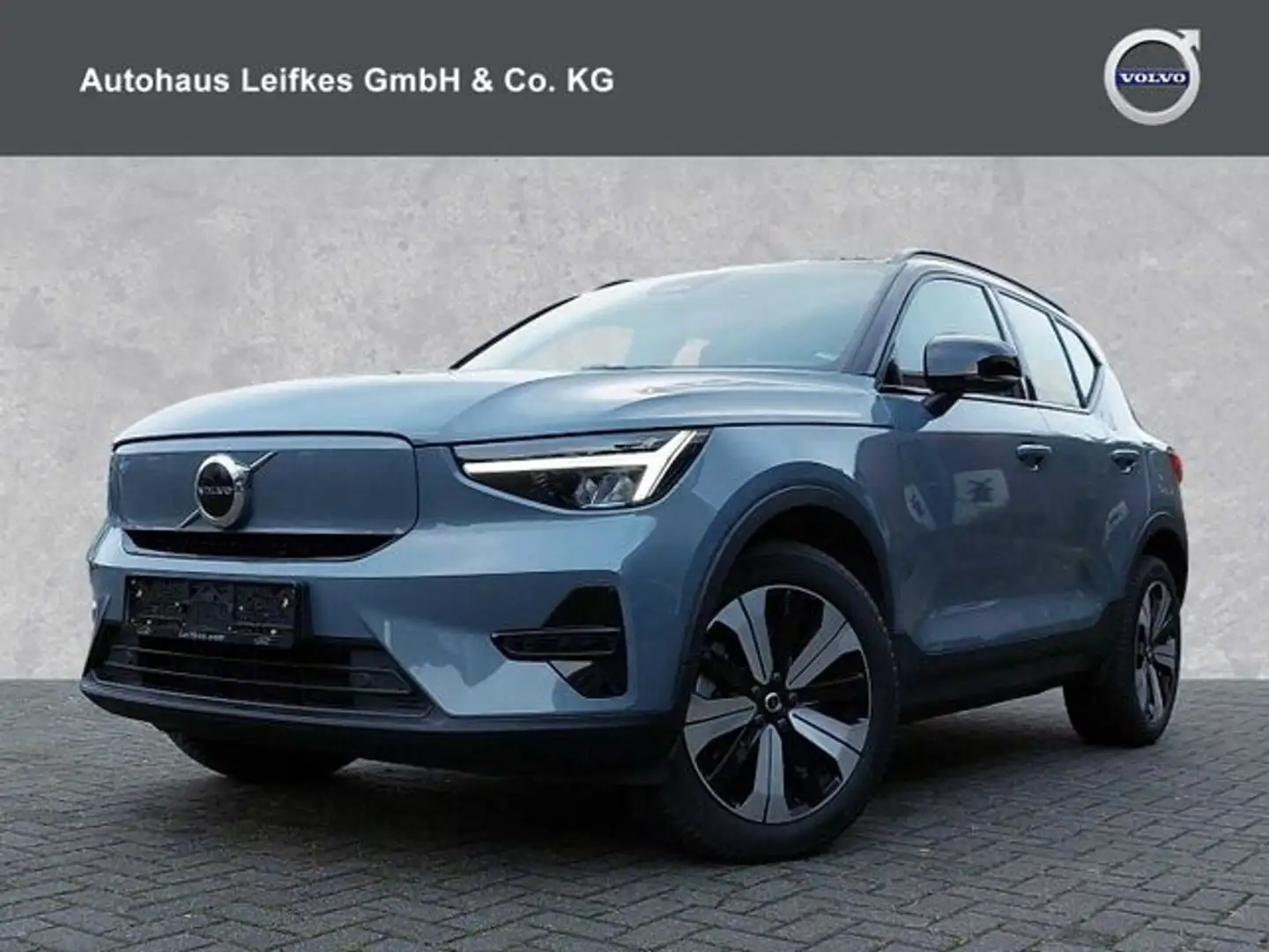 Volvo XC40 Pure Electric Recharge 69 kWh Single Motor Grau - 1