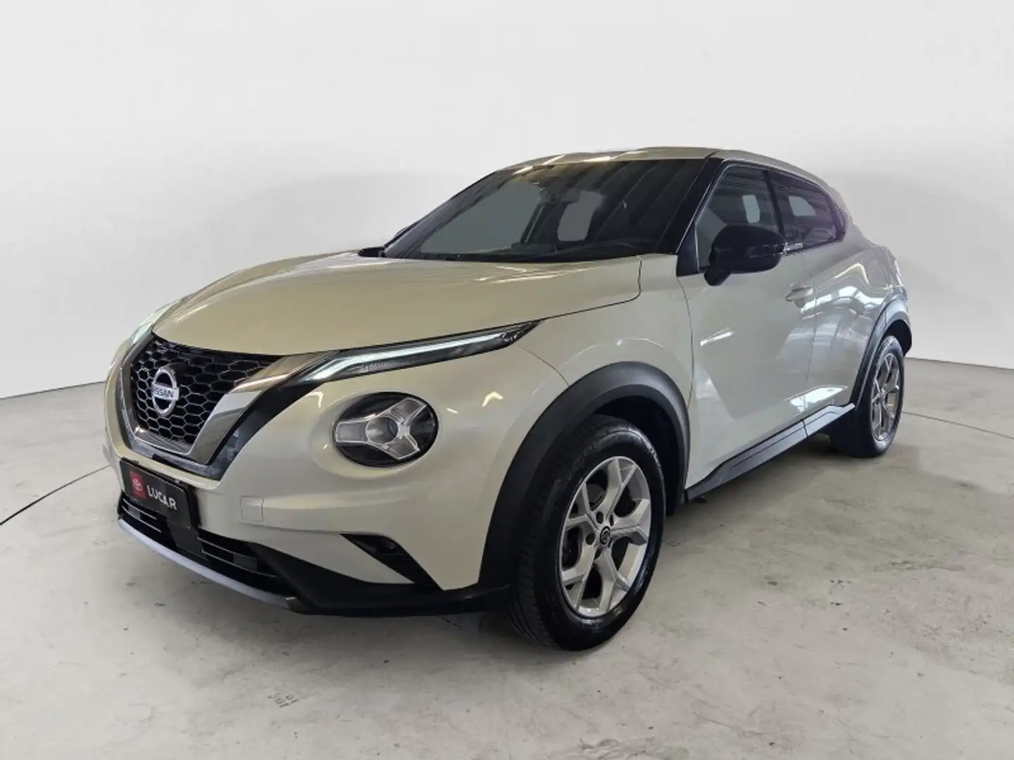 Nissan Juke 1.0 DIG-T 114 CV DCT N-Connecta Bianco - 1