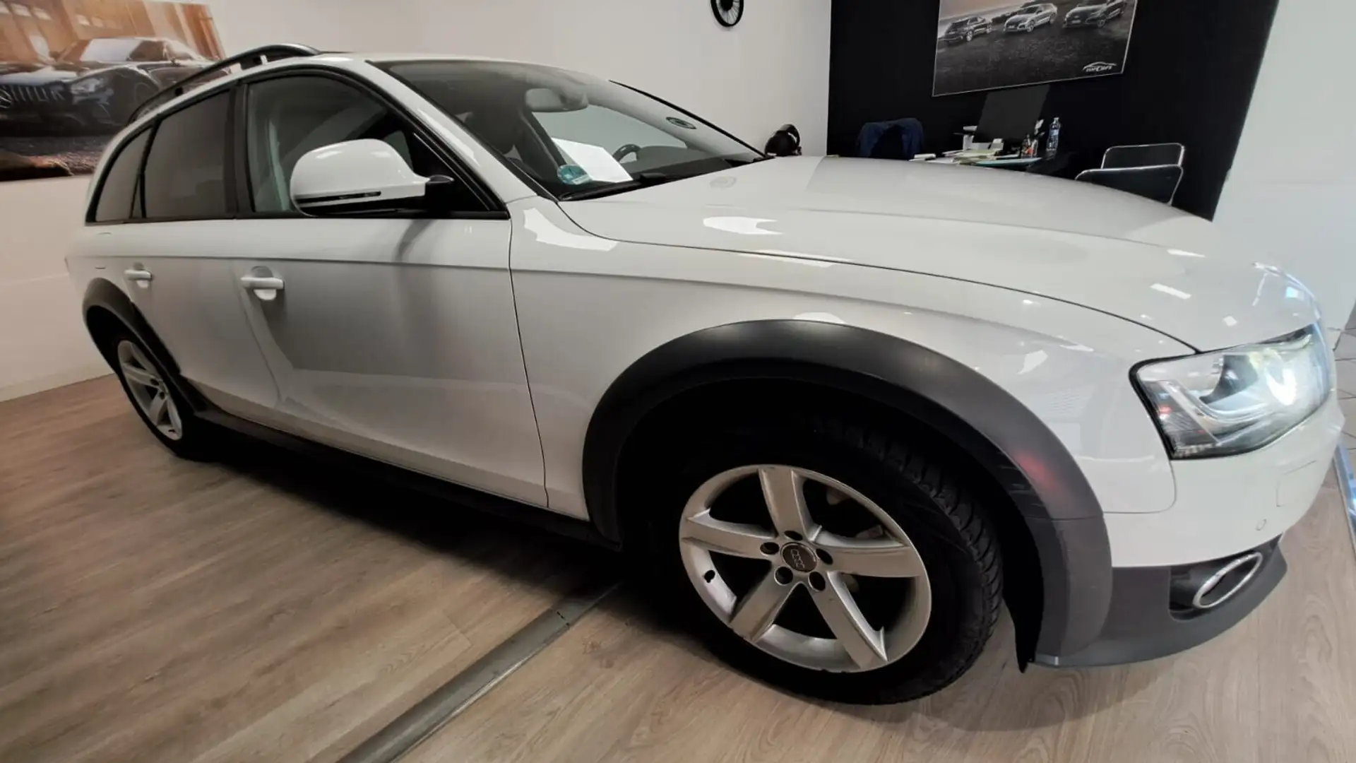 Audi A4 allroad A4 allroad 2.0 TDI 190 CV cl.d. S.tr. Advanced Blanco - 2