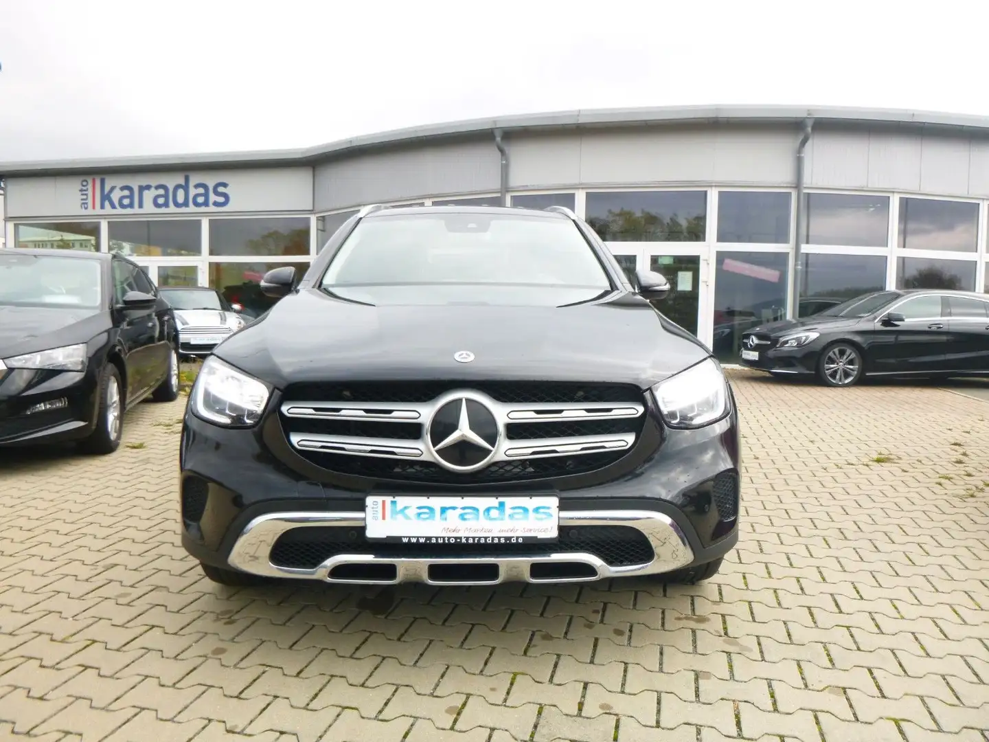 Mercedes-Benz GLC 220 d 4Matic  AUT/NAV/LED/MBUX/SHZ/PDC Schwarz - 2