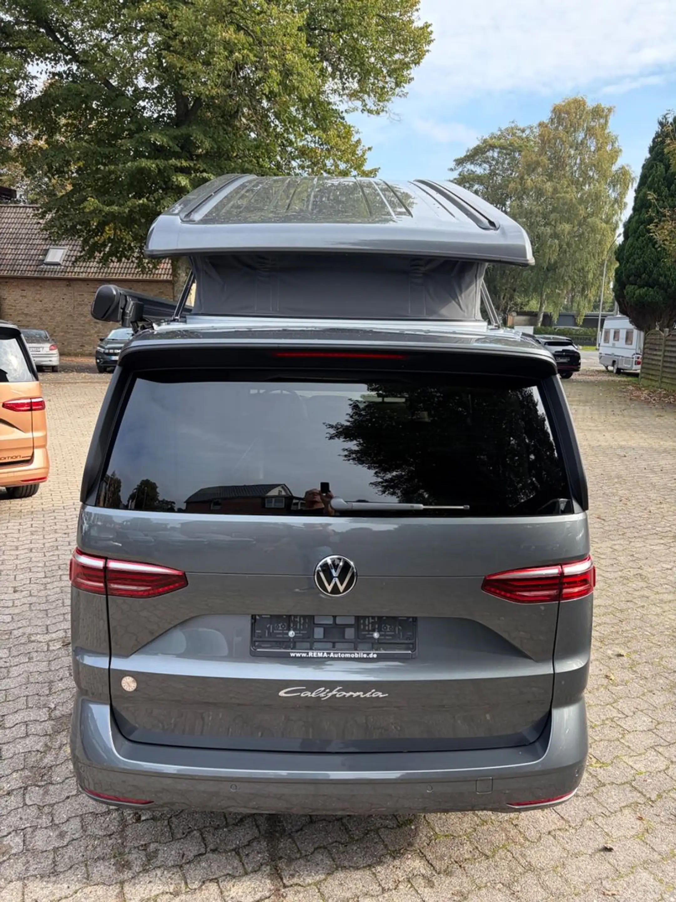 Volkswagen T7 California Ocean 2,0 TDI IQ Light AHK — photo 4