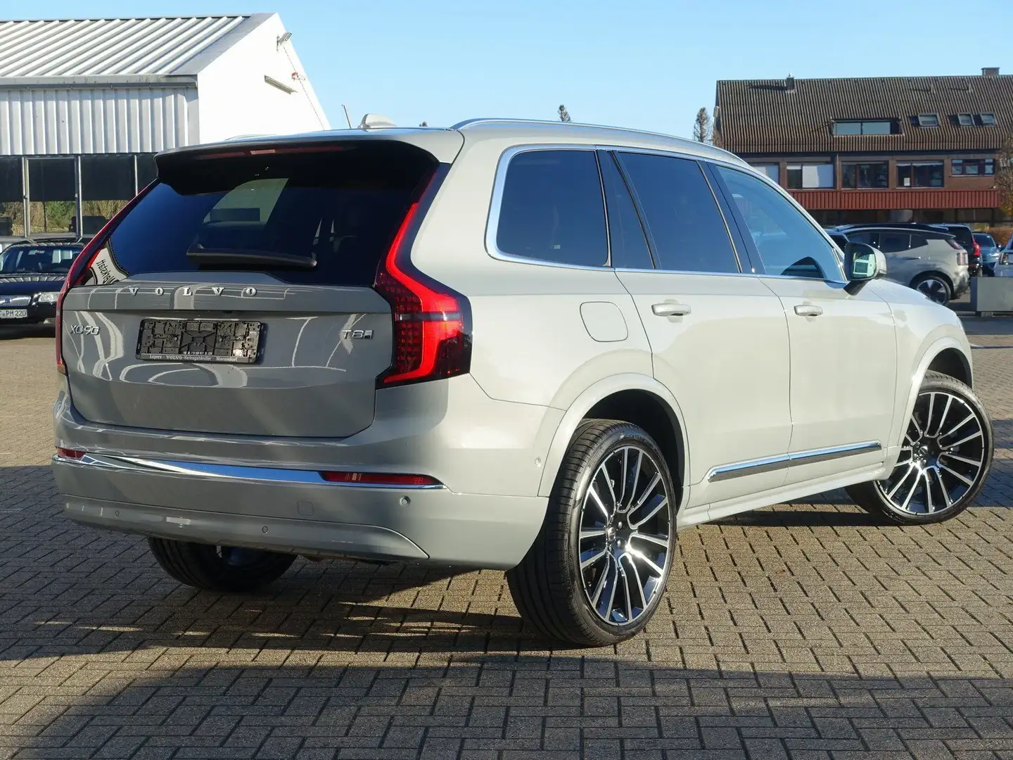 Volvo XC90 Plus T8 AWD Plug-in Hybrid/360°Cam/HeadUp Grau - 2