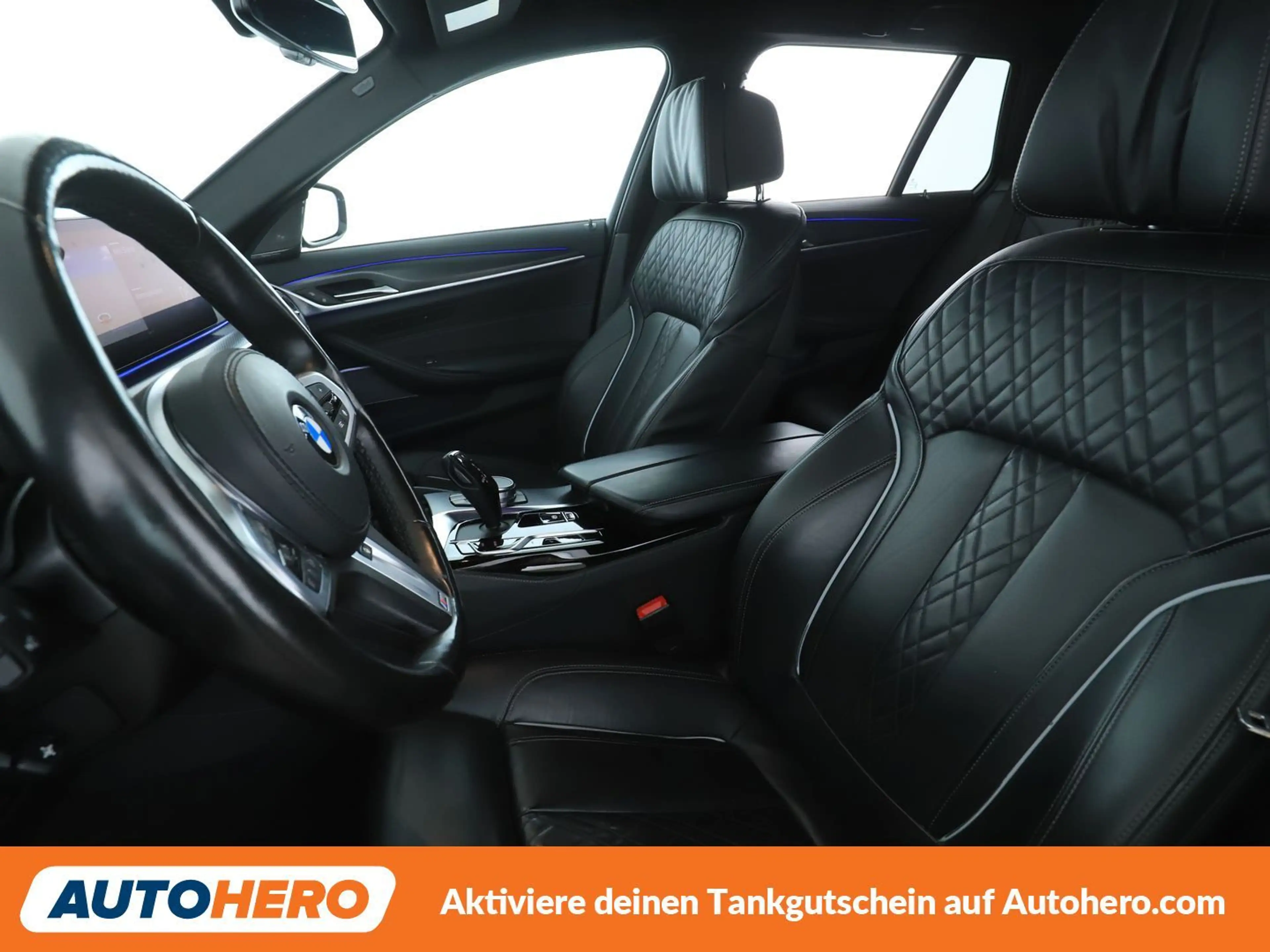 BMW 530 530d M Sport Aut.*NAVI*HUD*LASER*CAM*PDC*SHZ*TEMPO — photo 10
