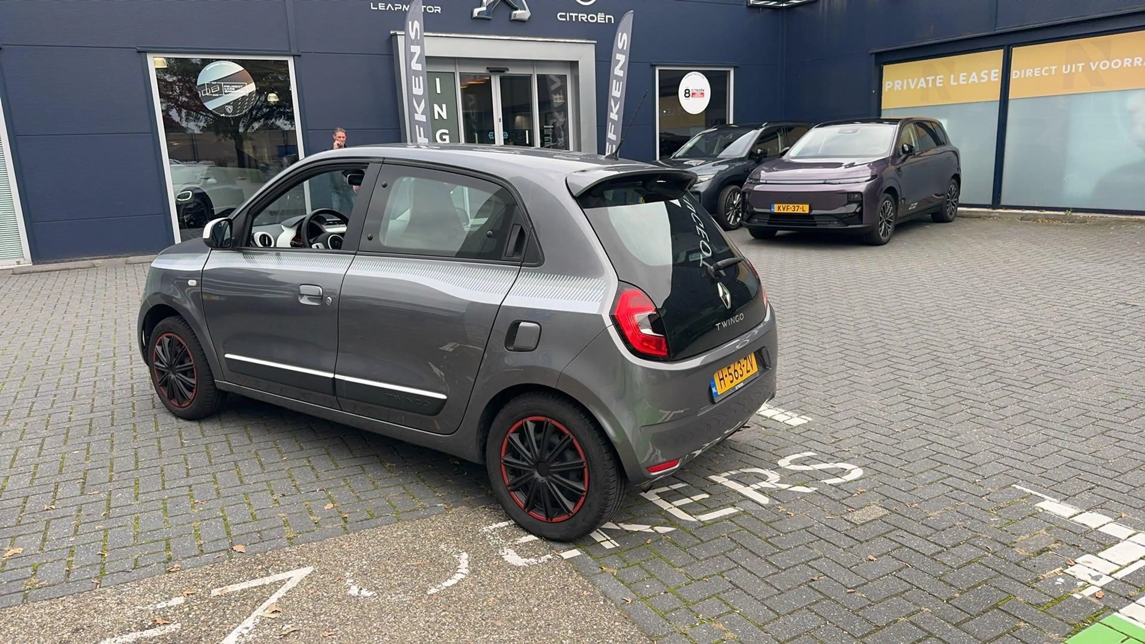 Renault Twingo SCe 75 Collection | Airco | Weinig km's | — photo 3