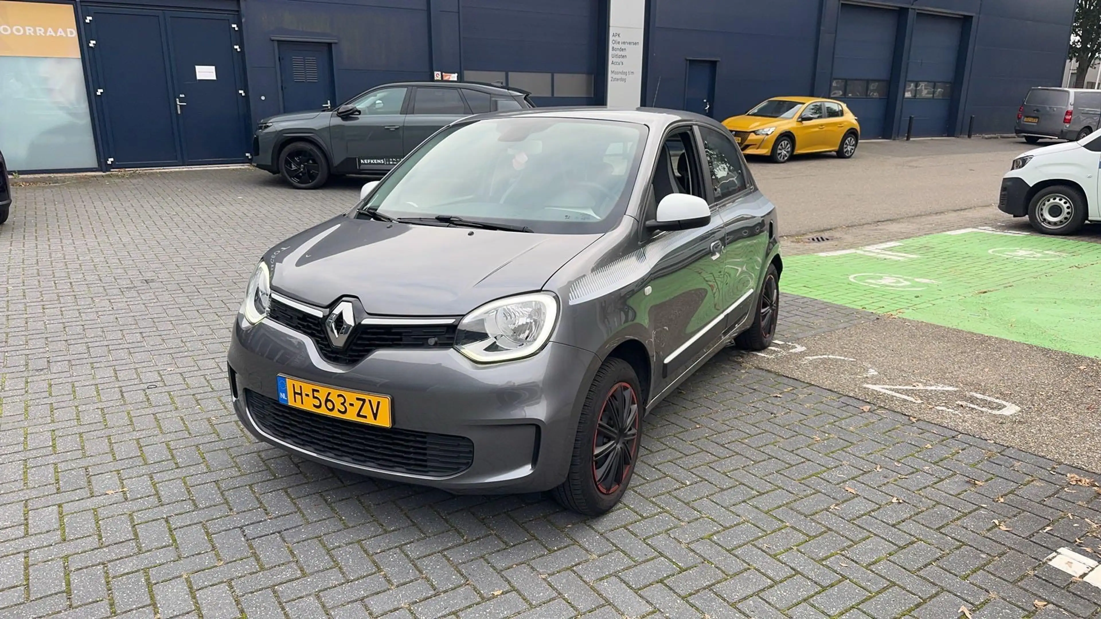 Renault Twingo SCe 75 Collection | Airco | Weinig km's | — photo 2