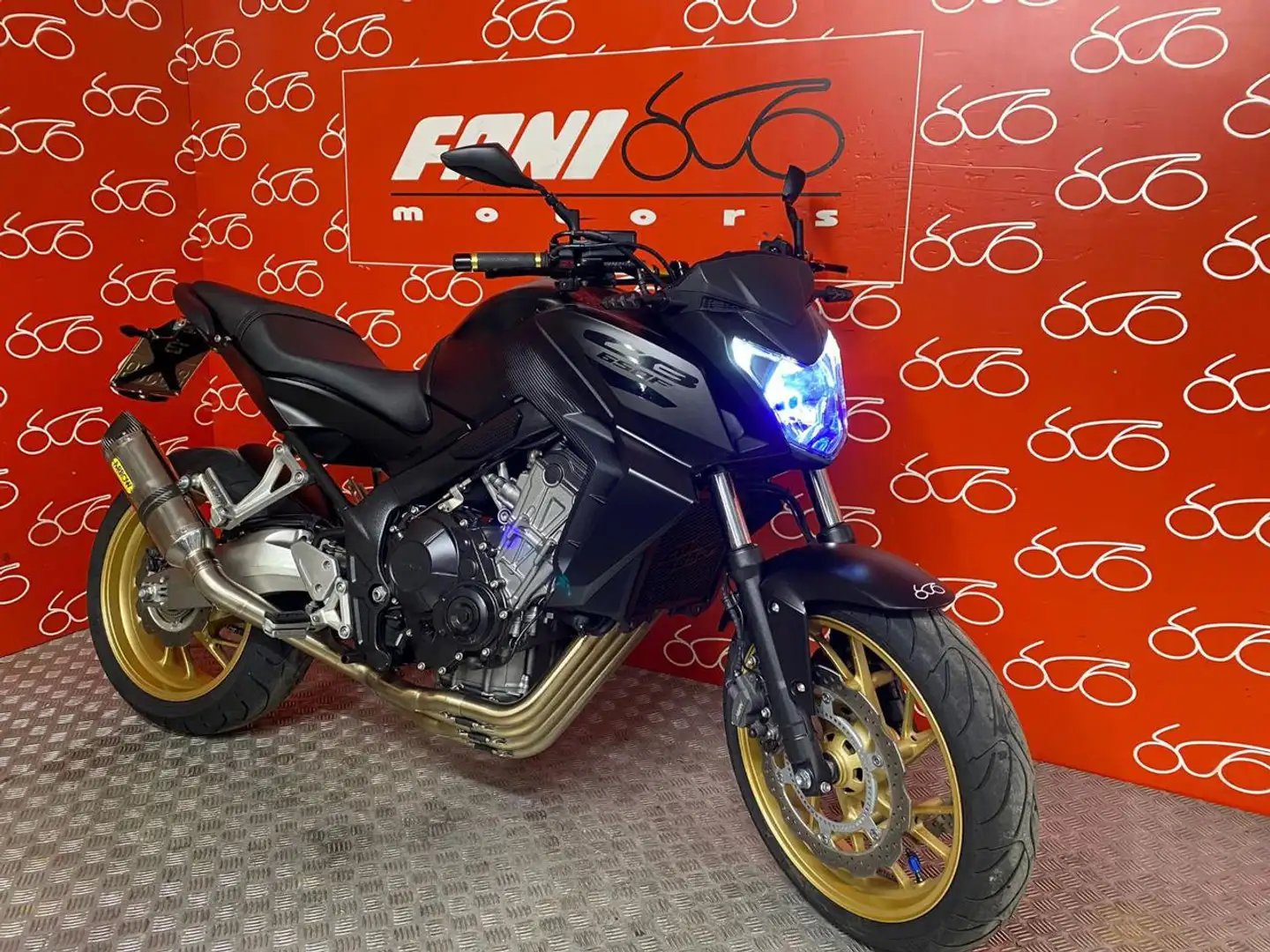 Honda CB 650 2015 Schwarz - 2