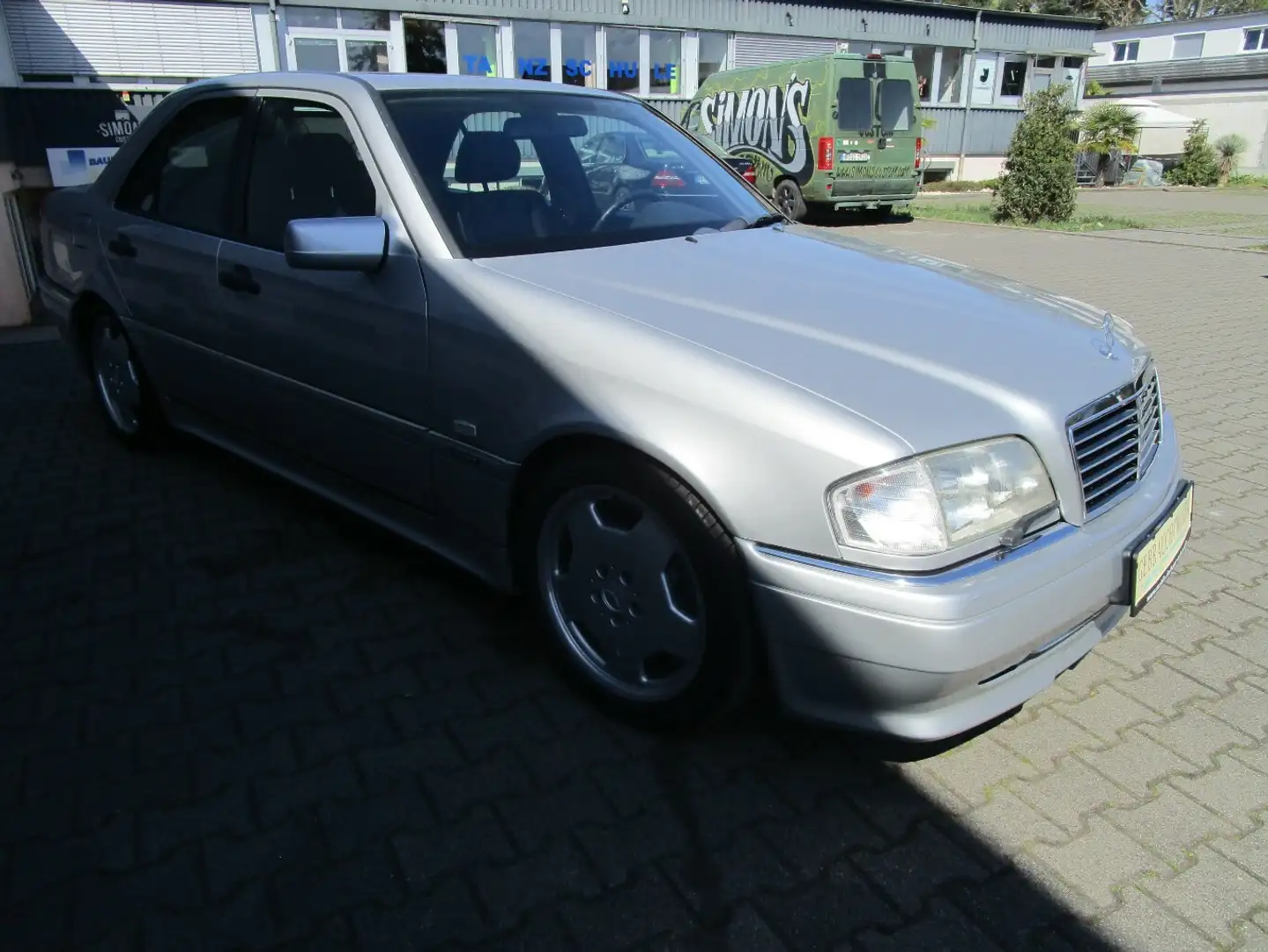 Mercedes-Benz C 36 AMG Sport nur 77.800 Kilometer Срібний - 2