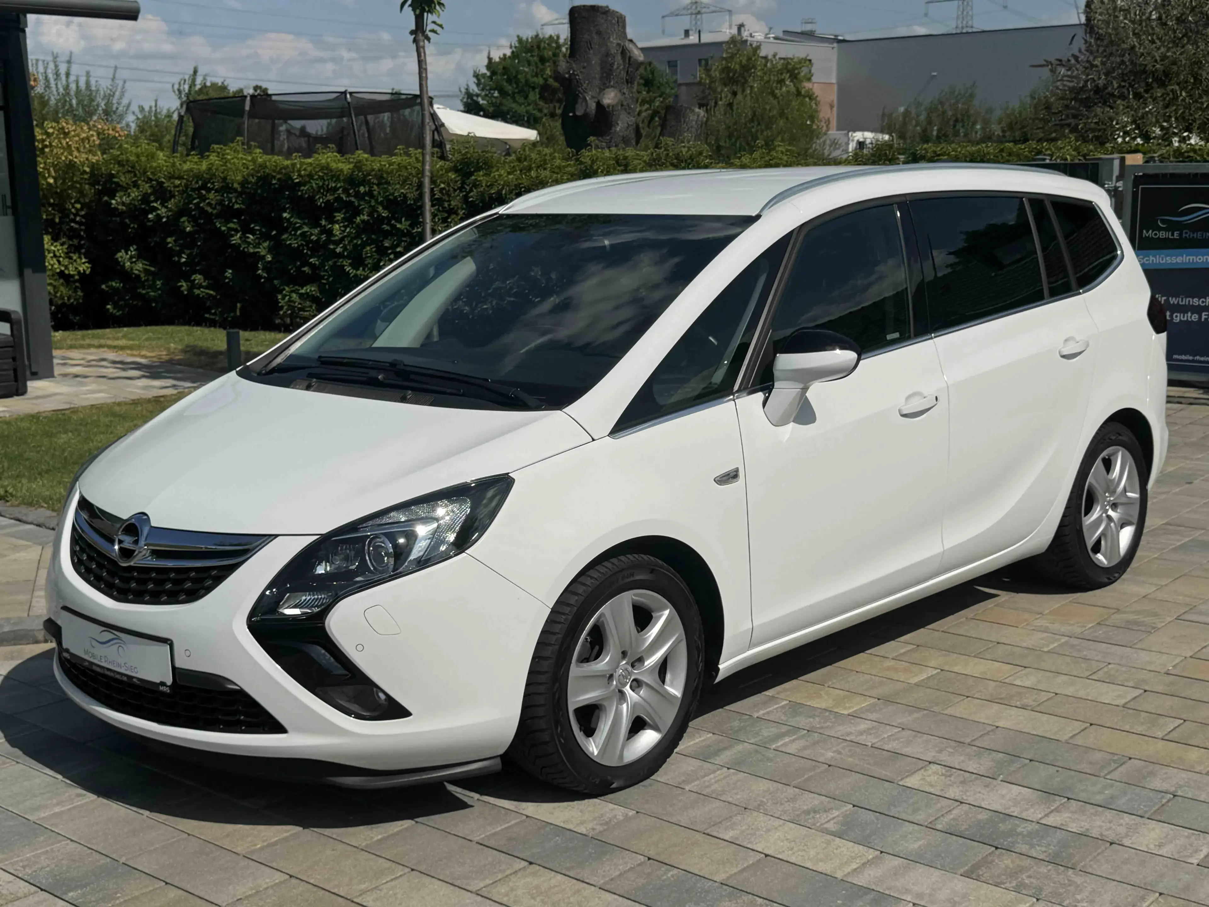 Opel Zafira Tourer Zafira C Tourer Innovation 2.0 CDTI *7-Sitzer*Navi*PDC*Xenon*