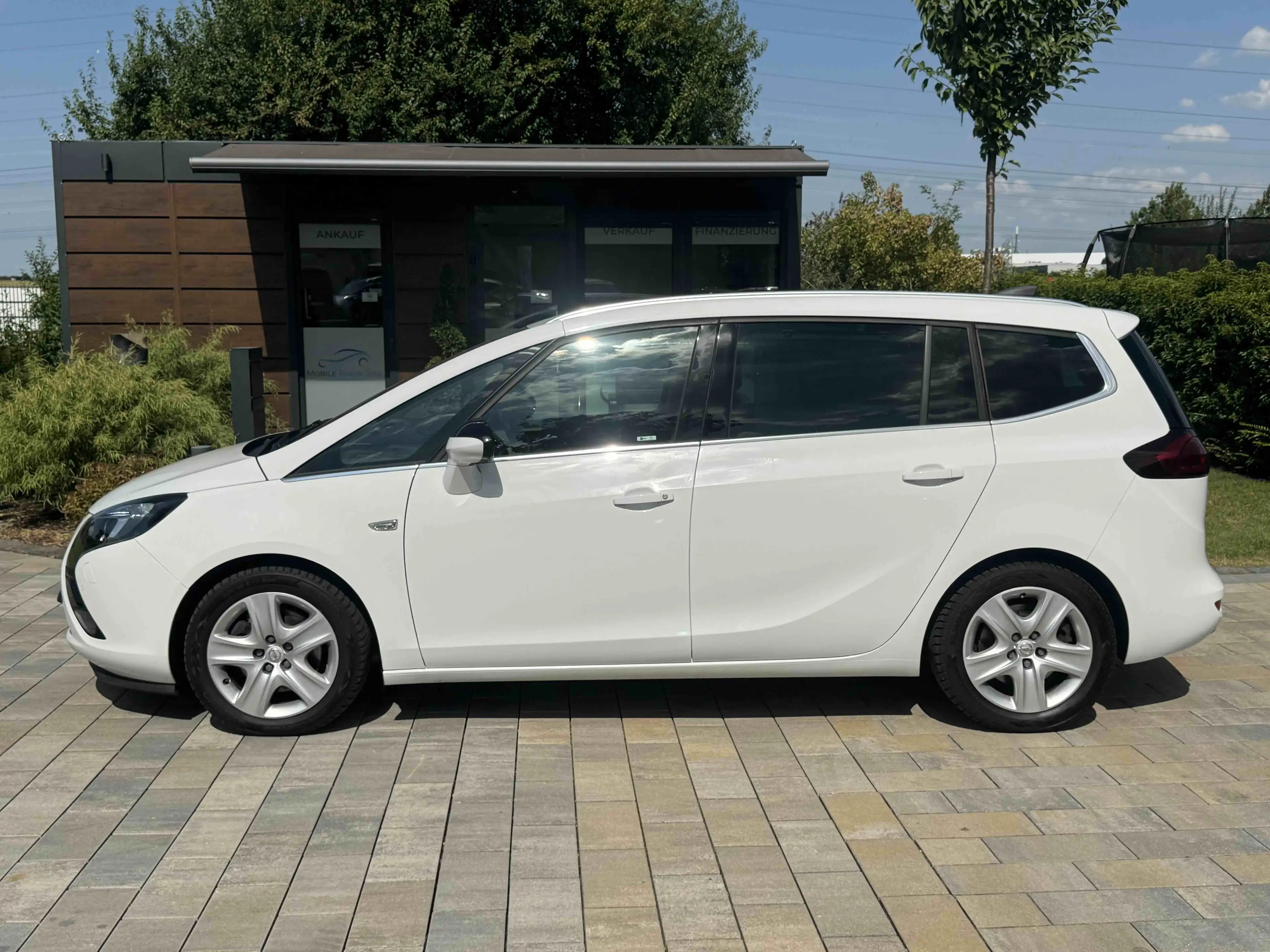 Opel Zafira Tourer Zafira C Tourer Innovation 2.0 CDTI *7-Sitzer*Navi*PDC*Xenon* — photo 8