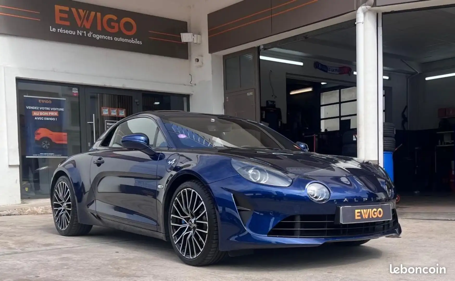 Alpine A110 1.8 T 300 GT + 1 ÈRE MAIN FOCAL SIÈGES CHAUFFANTS Bleu - 1