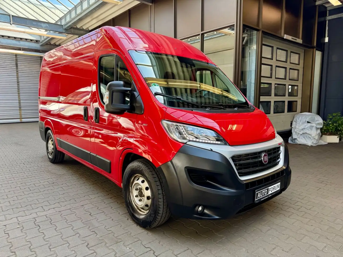 Fiat Ducato 2.3 D L2H2 AUTOMATIK RAMPE WERKSTATT AHK Rot - 2
