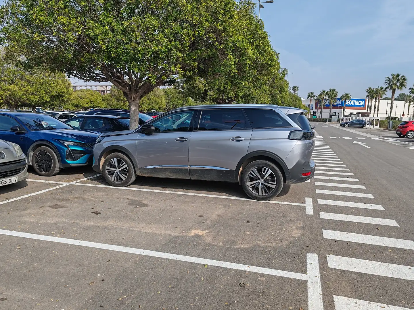 Peugeot 5008 5008 1.2 PureTech S Plateado - 1