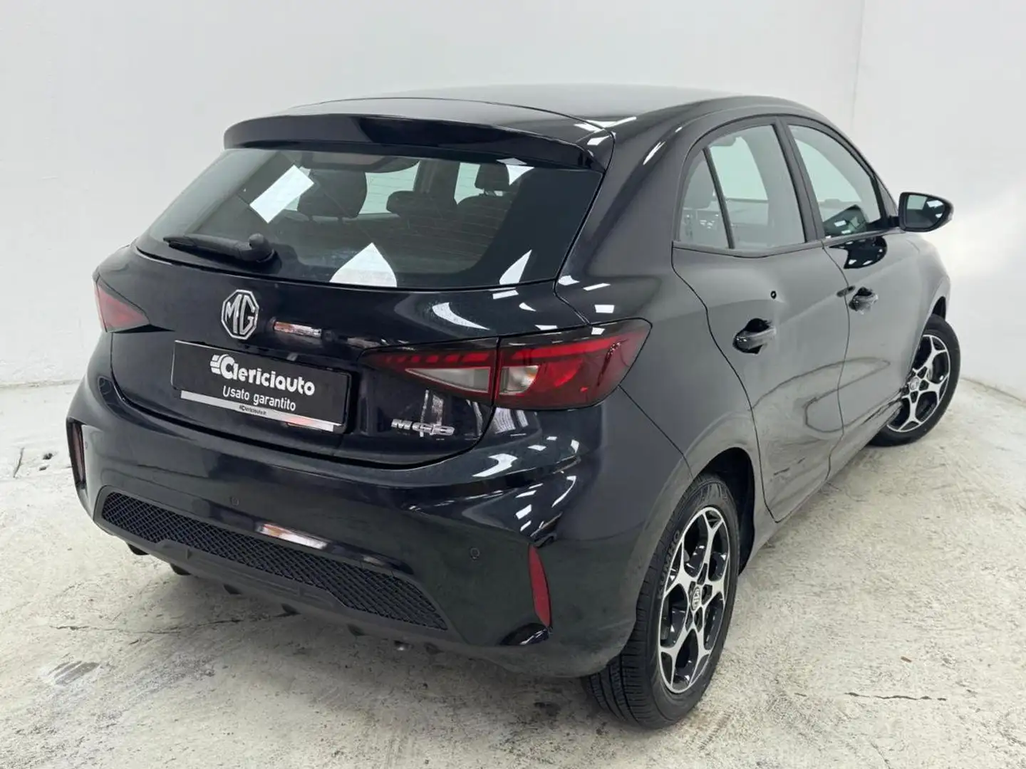 MG MG3 1.5 Comfort Schwarz - 2