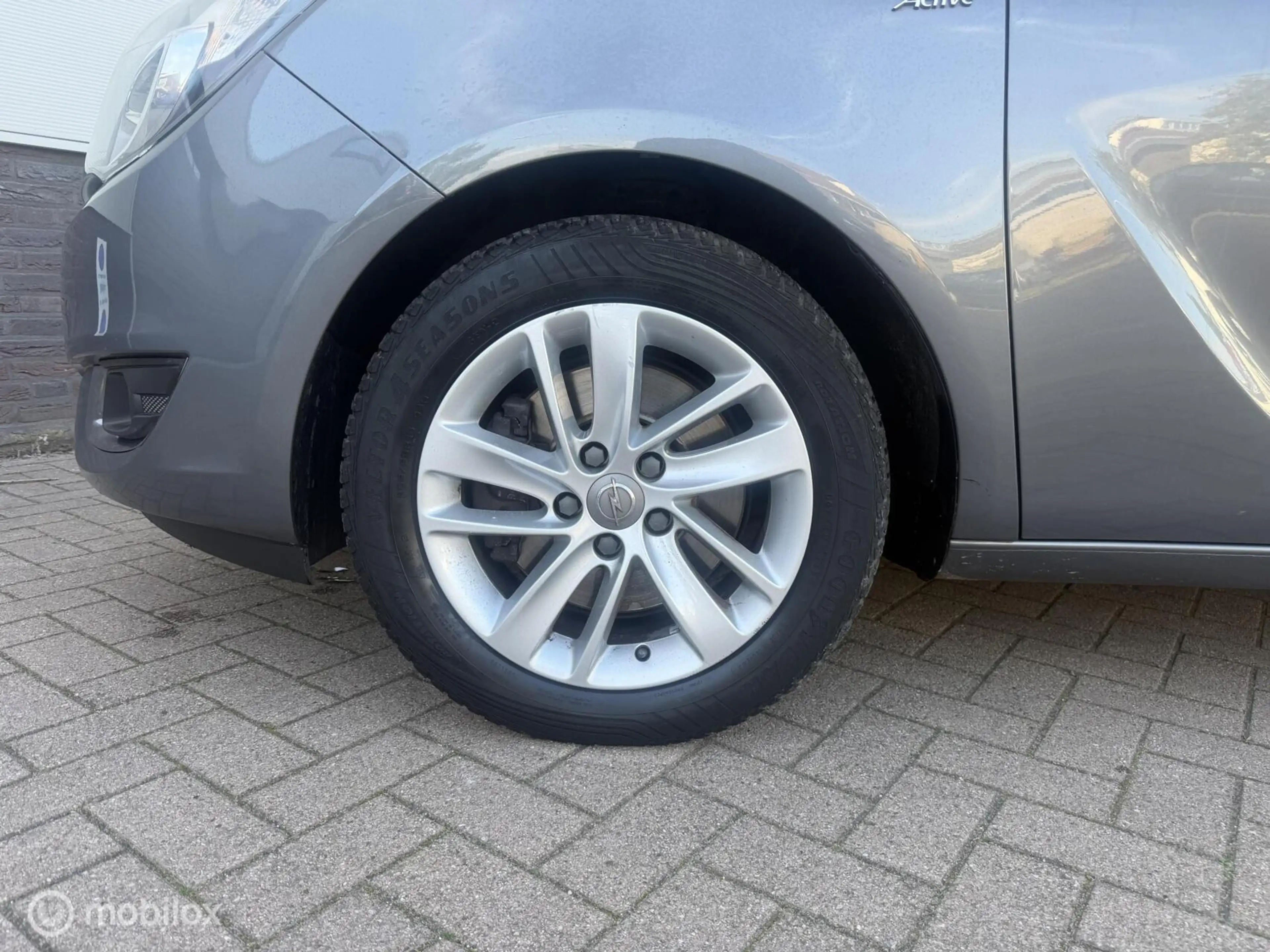 Opel Meriva 1.4 Turbo Blitz — photo 6