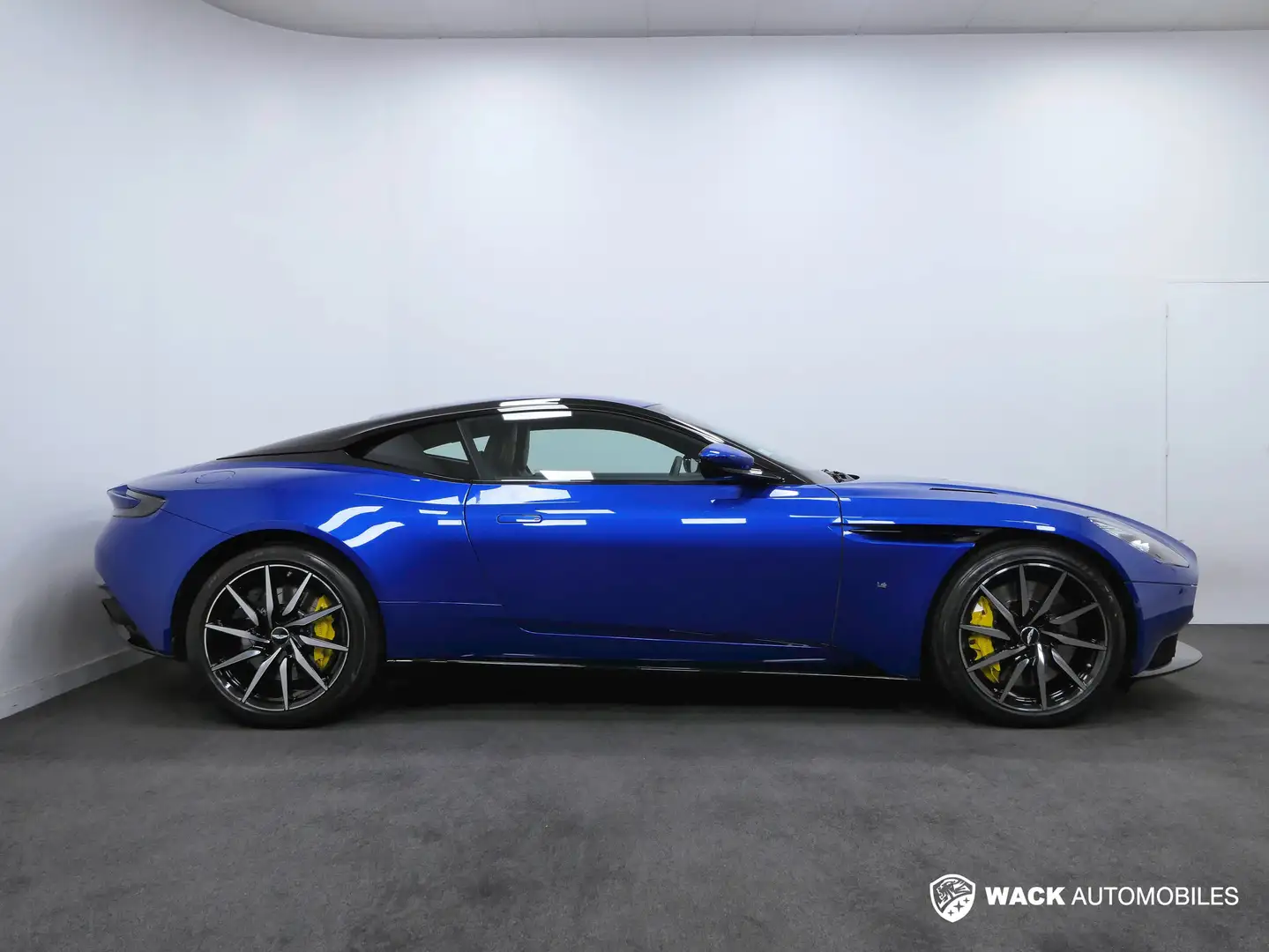 Aston Martin DB11 DB11 Coupé 5.2 Biturbo V12 Blau - 2