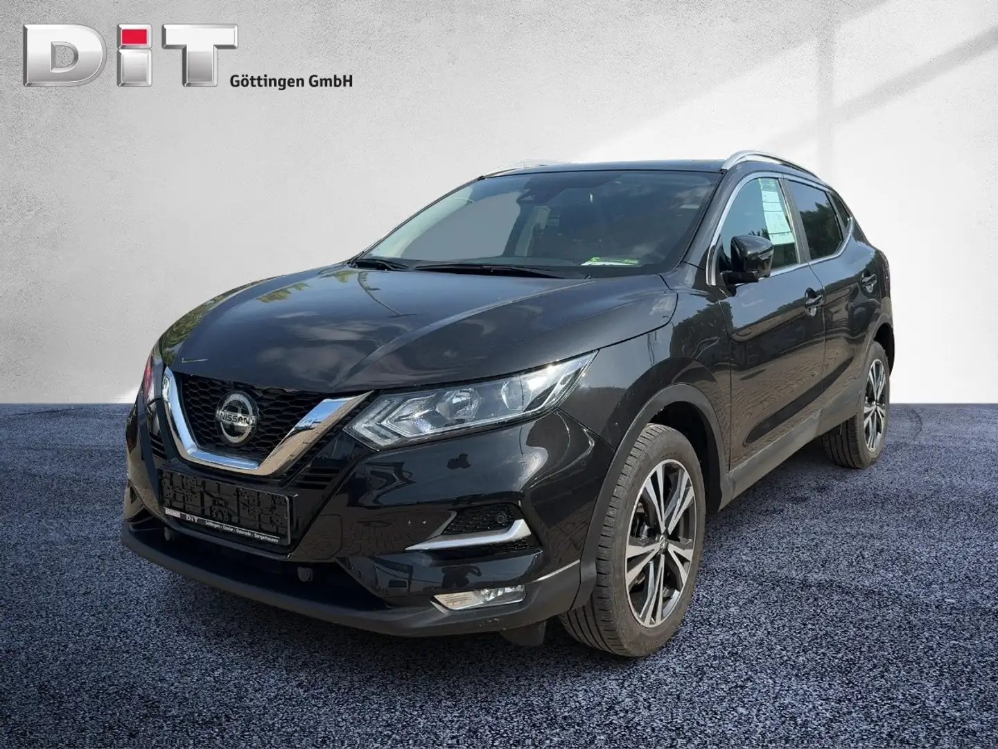 Nissan Qashqai 1.3 DIG-T N-Connecta FLA KAM Pano SpurH Schwarz - 1