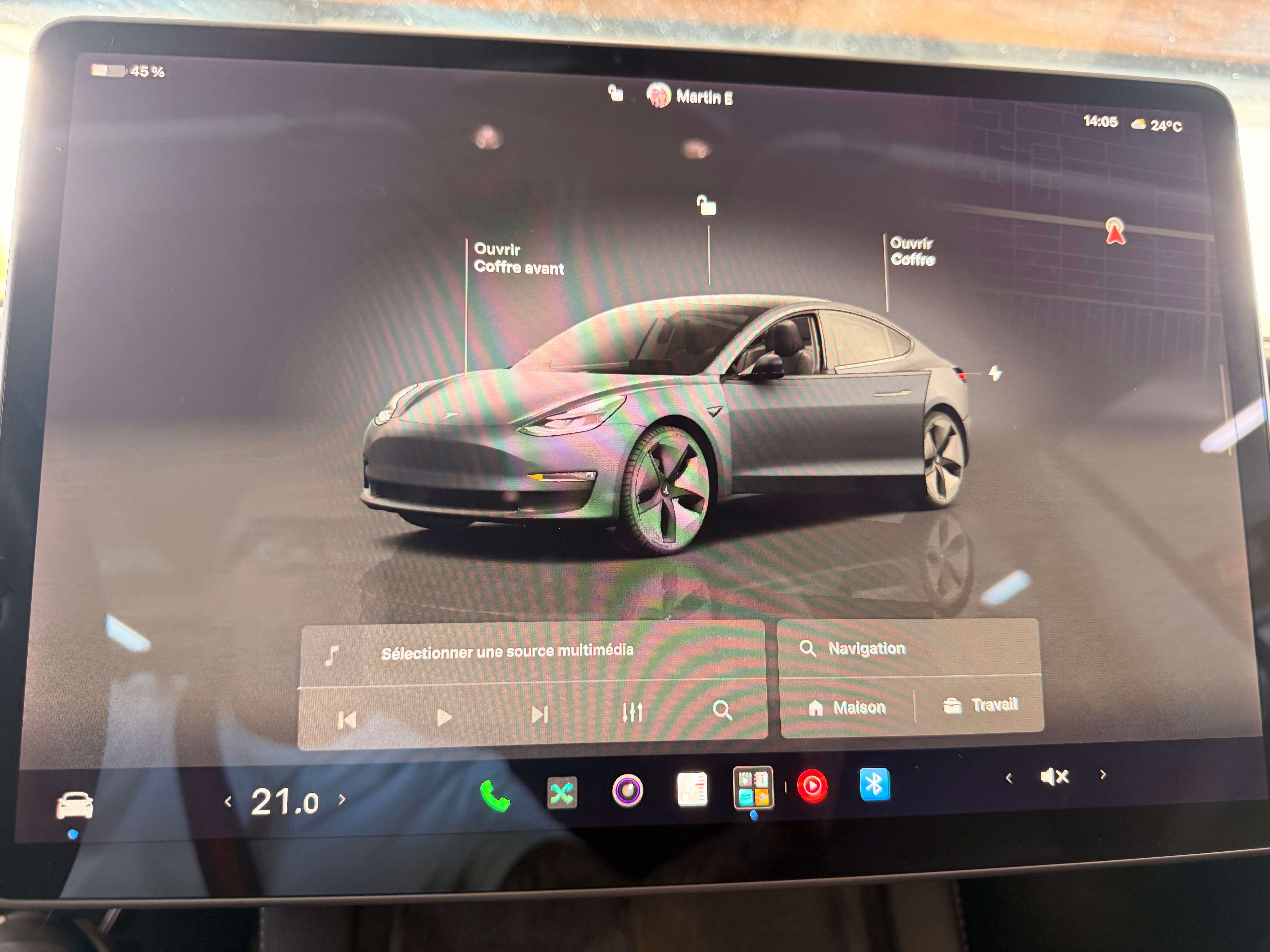 2022 Tesla Model 3 Long Range - Image 15