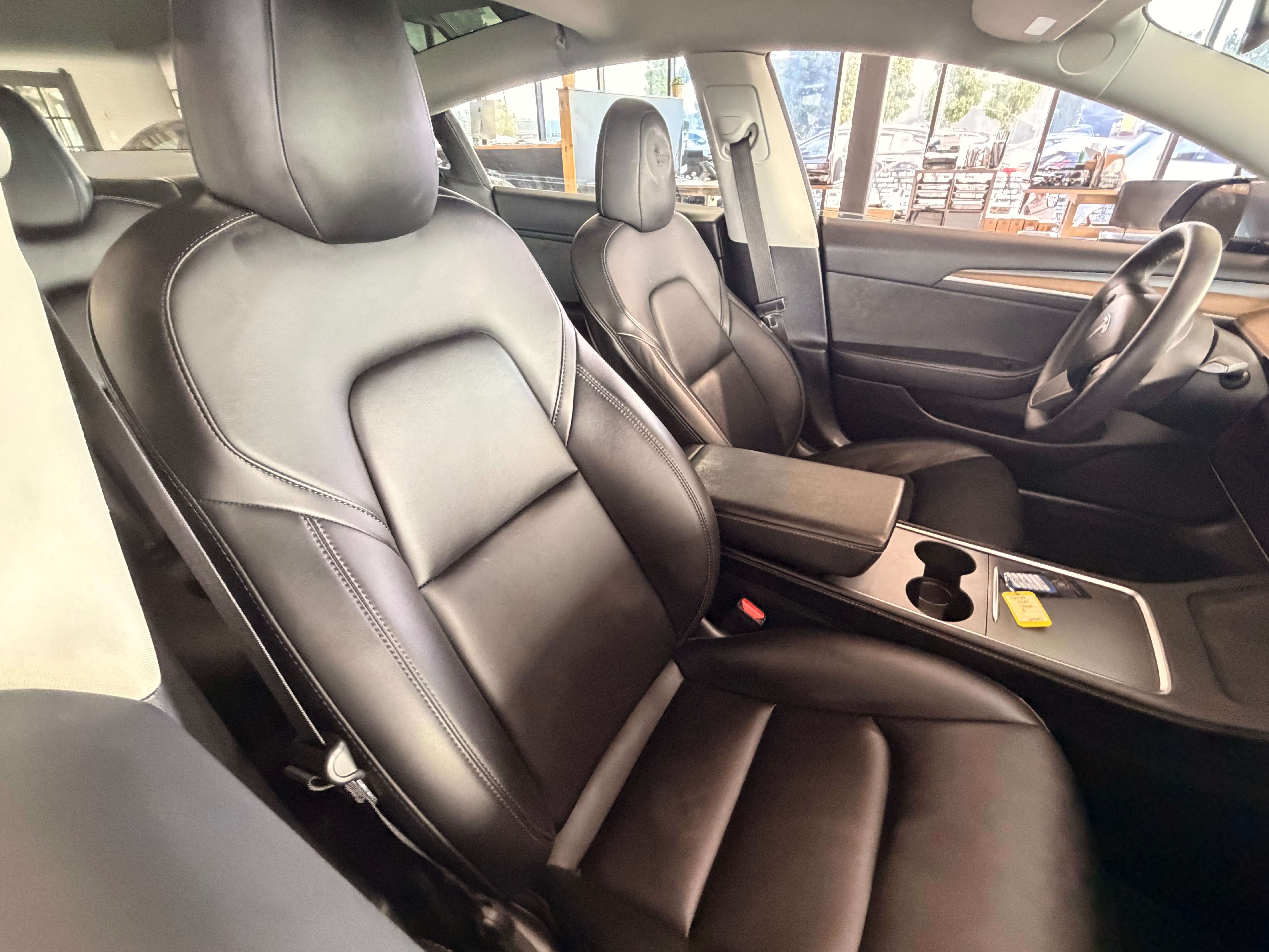 2022 Tesla Model 3 Long Range - Image 8