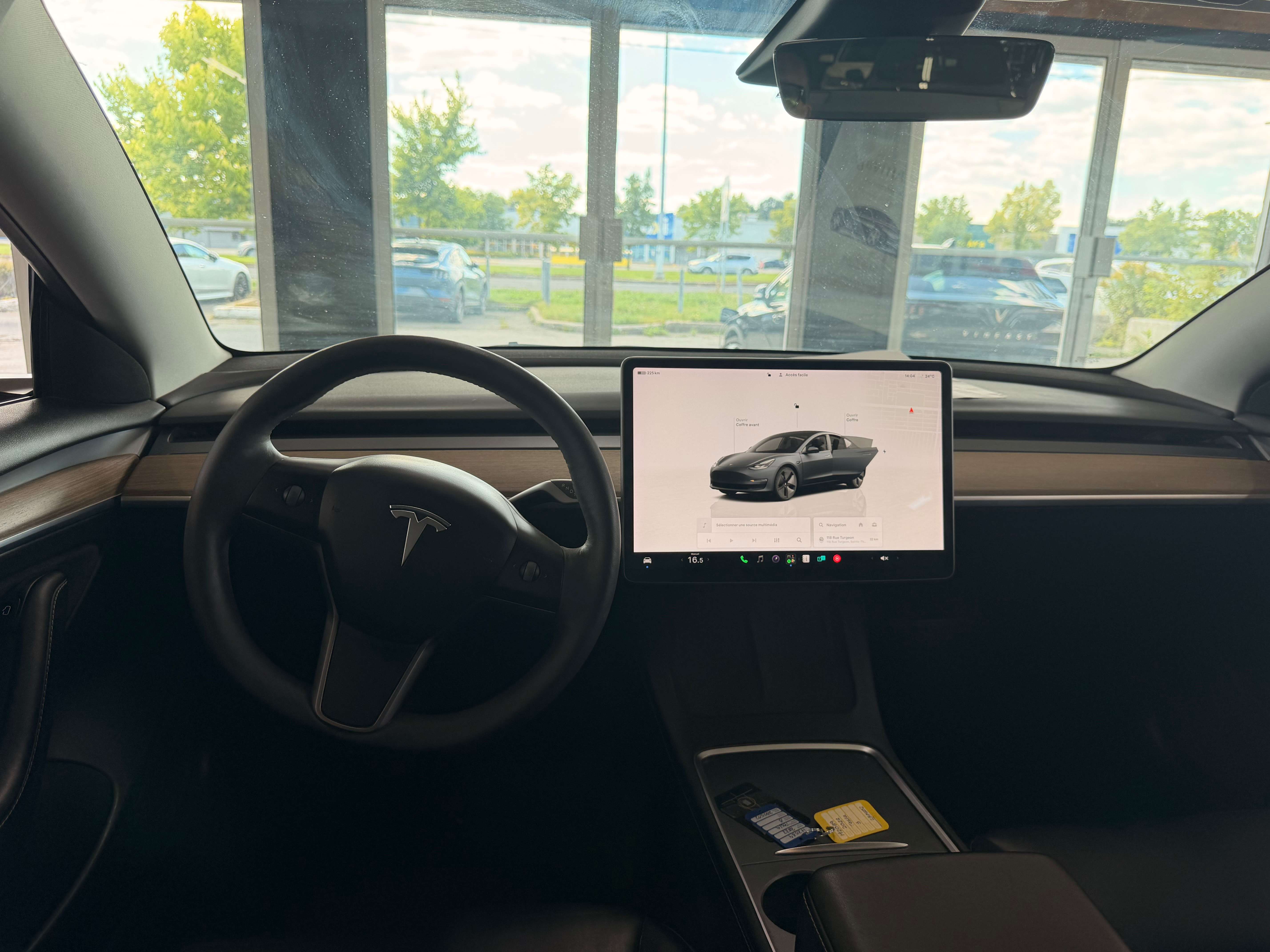 2022 Tesla Model 3 Long Range - Image 11