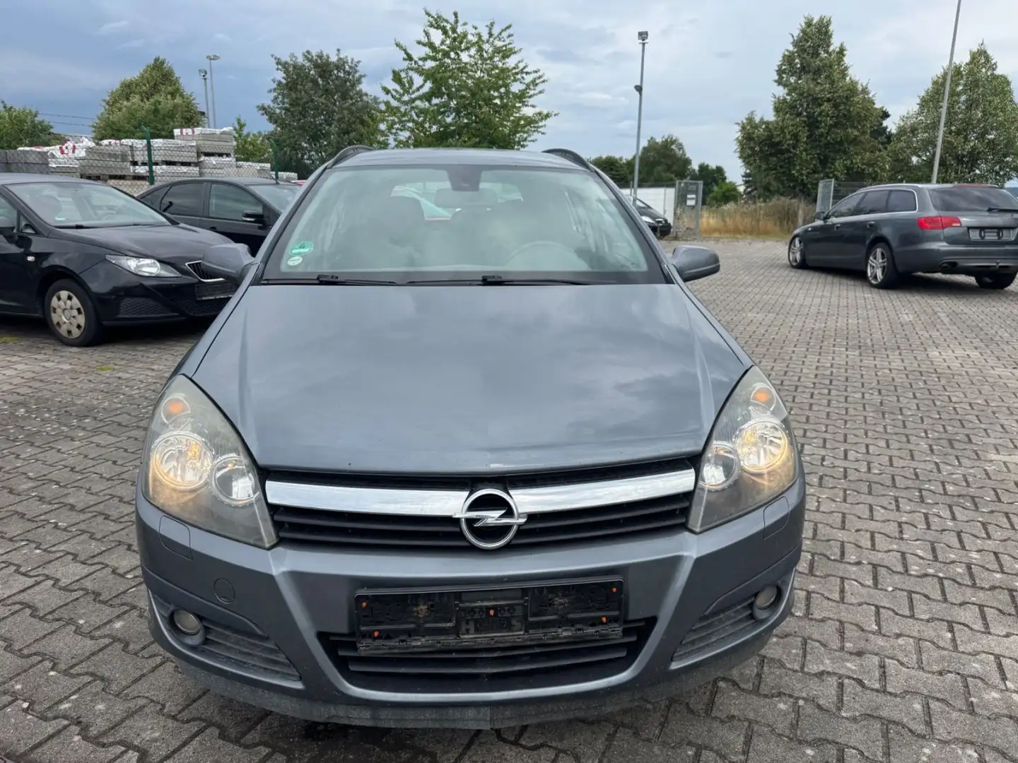 Opel Astra H Caravan Edition Gris - 2