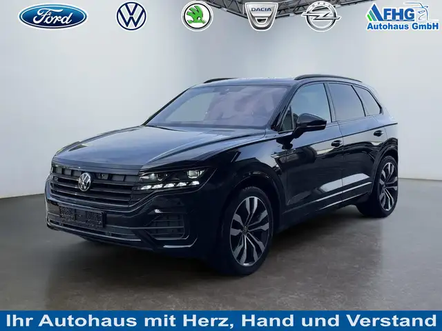 Volkswagen Touareg 3.0 V6 TDI R Line 4M Black Panorama AHK Matrix ...