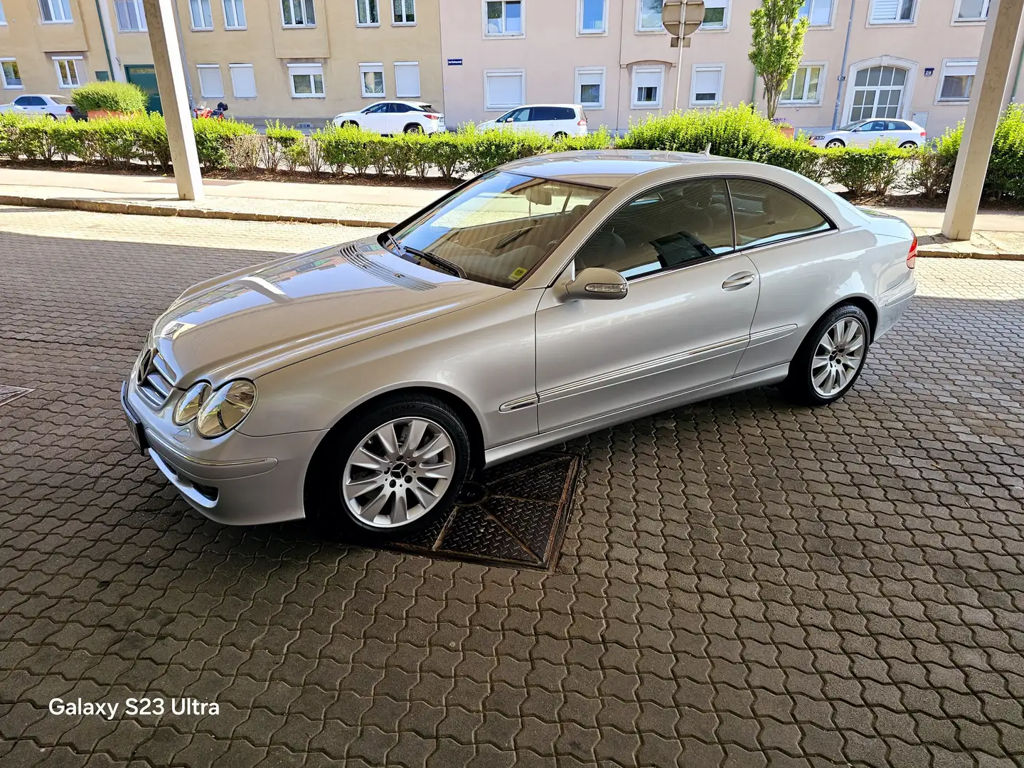 Mercedes-Benz CLK 320 CLK 320 Elegance CDI Aut. Elegance Argent - 1