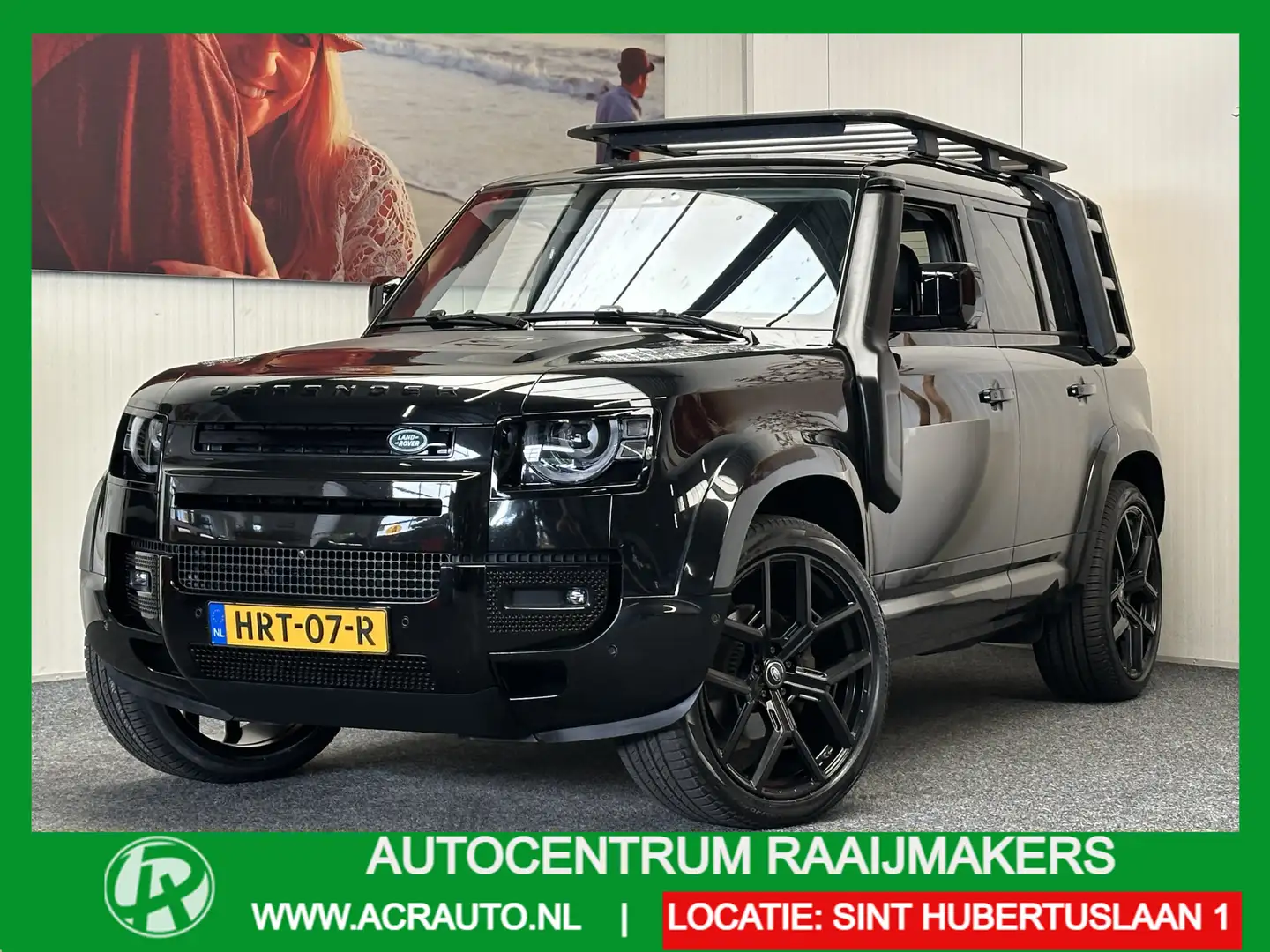 Land Rover Defender 110 2.0 P300 110 HSE 23 INCH NAVIGATIE PANORAMA SC Schwarz - 1