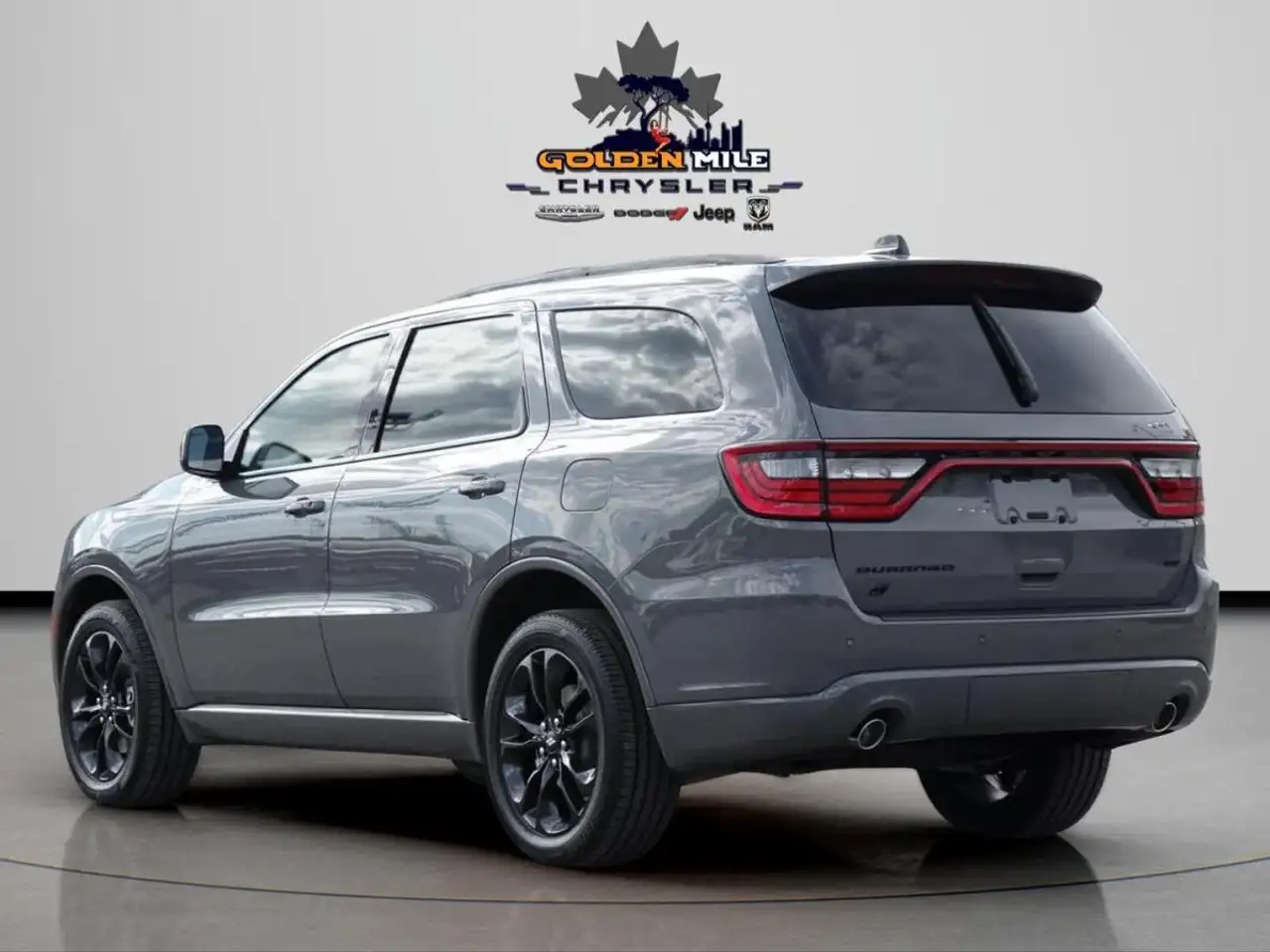 Dodge Durango снимка Dodge Durango
