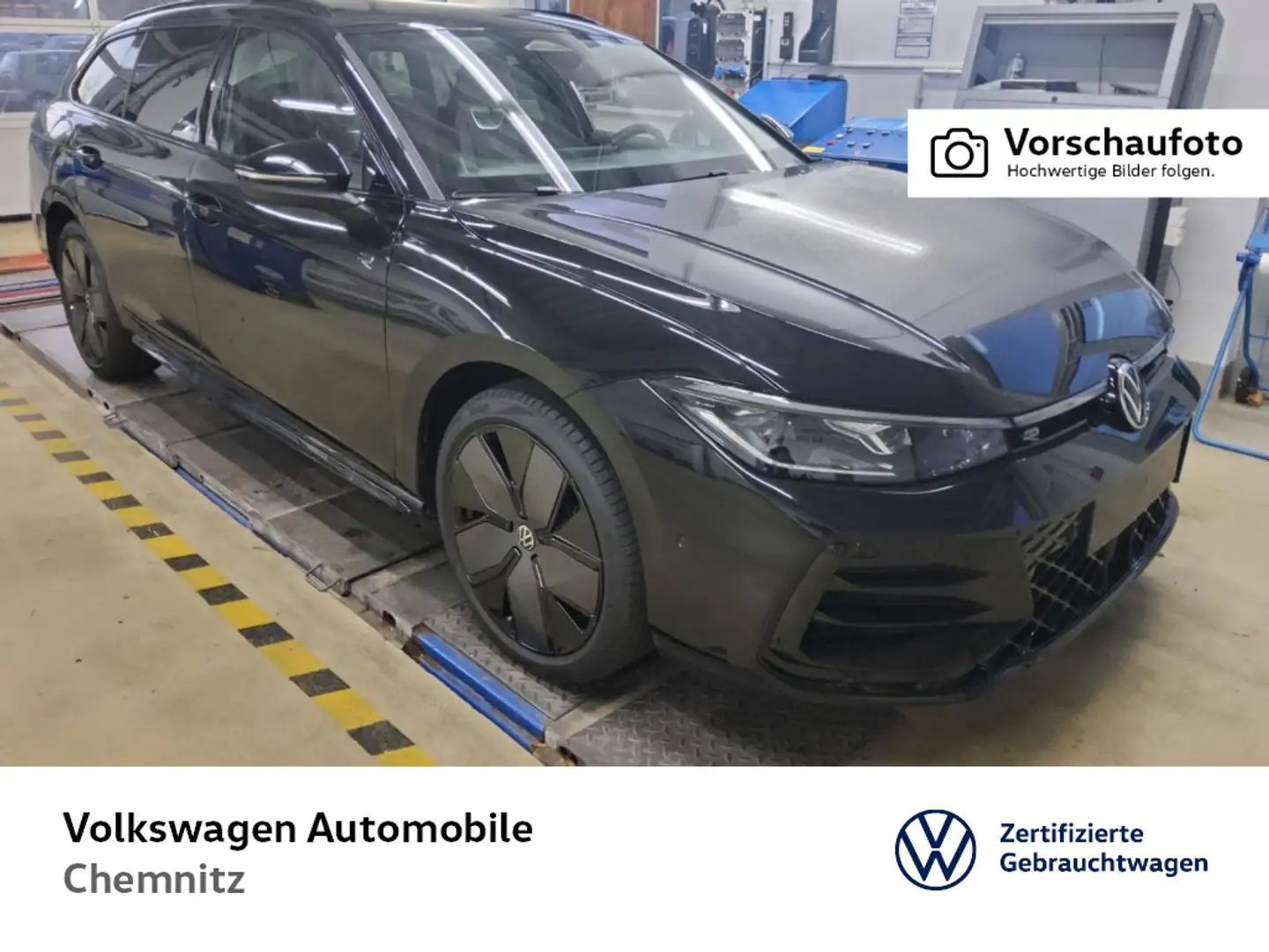 Volkswagen Passat Variant 1.5 eHybrid R-Line*Massage*LED* Schwarz - 1