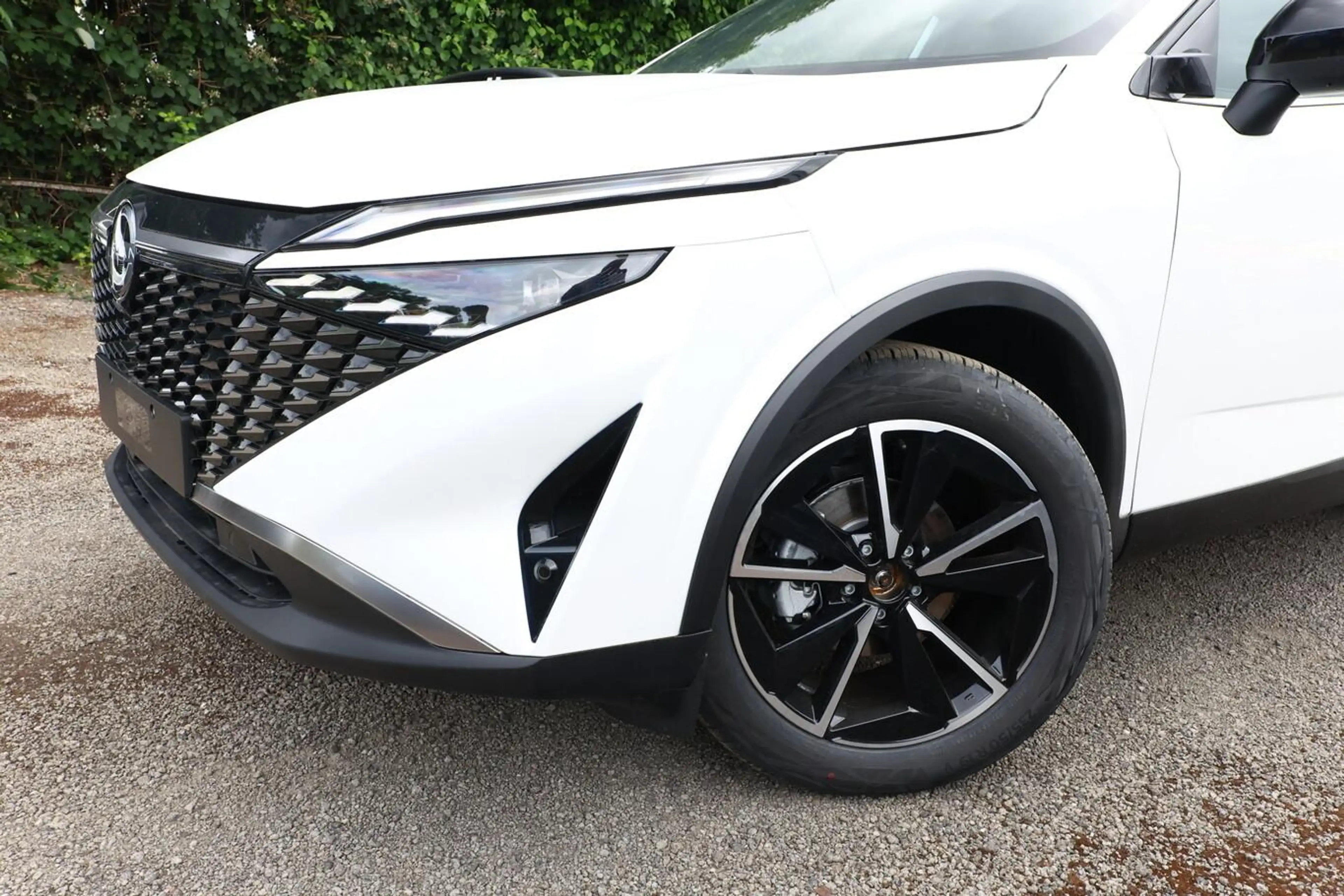 Nissan Qashqai Tekna AWD Pano BOSE HUD el.Heck 360° ACC 116 kW... — photo 5
