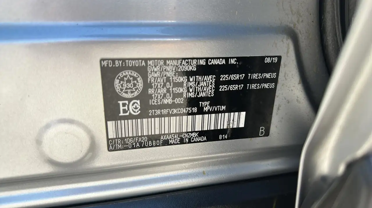 Toyota RAV 4 снимка Toyota RAV 4