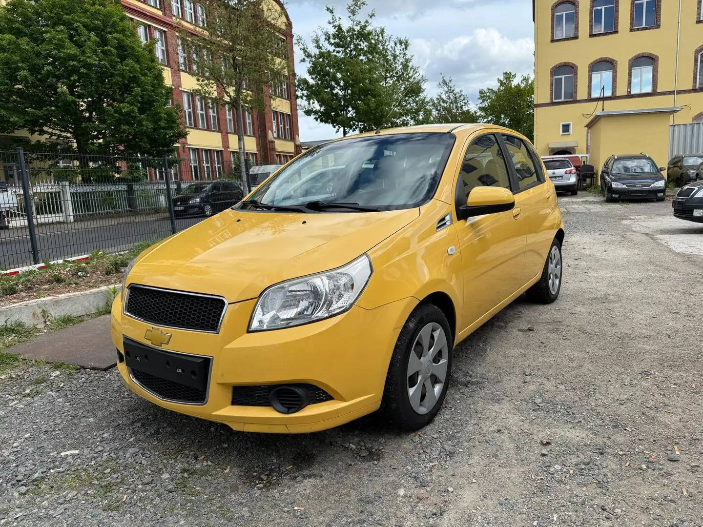 Chevrolet Aveo 1.2 Gelb - 2