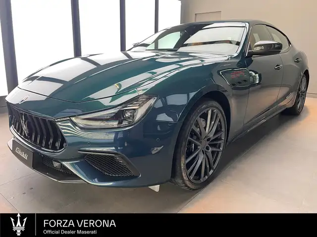Maserati Ghibli 3.8 V8 334 Ultima 580cv, Blu di Persia, One of 103
